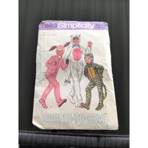 Vtg 1970s Simplicity Pattern 7683 Boy/Girl Sz 2T Bunny Cat Costume PJs Halloween